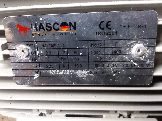 มอเตอร์เยรมัน 3 แรง ยี่ห้อ HASCON สภาพค่อยข้างใหม่มากใช้งานมาน้อยมีพูลเลย์ยึดมาให้ด้วย