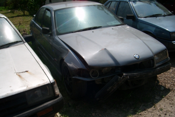 ขายbmw 318i ตามสภาพทะเบียนโอน