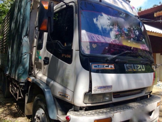 รถอีซูซุ 10 ล้อ รั้ว 195 แรงม้า ปี 40 สนใจติดต่อ 081 - 6079515 รถอีซูซุ 10 ล้อ รั้ว 195 แรงม้า ปี 40 สนใจติดต่อ 081 - 6079515