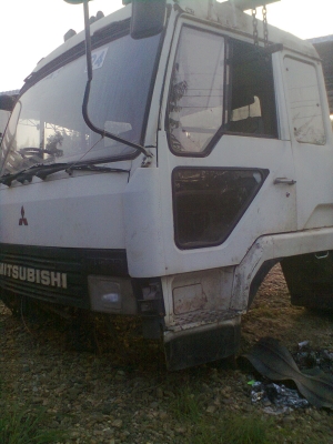 ขายหัวรถ MITSUBISHI หลงสามใบปัด ขายหัวรถ MITSUBISHI หลงสามใบปัด