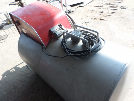 ขายถังน้ำมัน 490 ลิตร พร้อมหัวจ่าย