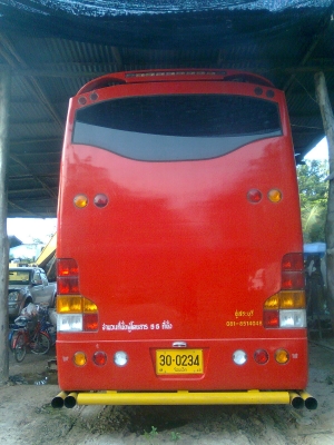 ขายรถบัสยี่ห้อ benc เครืืองยนต์ benc 210 แรง ยาว 12 ม. 42 ที่นั้ง ราคา 550000 บาท ขายรถบัสยี่ห้อ benc เครืืองยนต์ benc 210 แรง ยาว 12 ม. 42 ที่นั้ง ราคา 550000 บาท