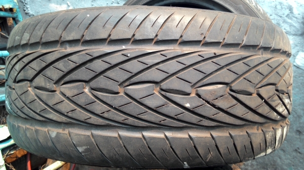 ขายยาง 235/40R18