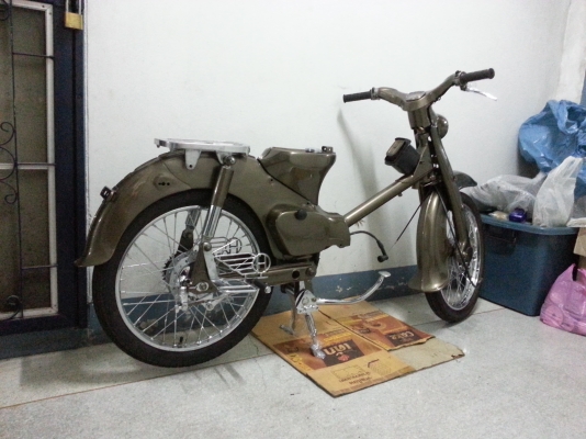 ขายc100ครับ ทำสีใหม่แล้ว อะไหล่ชุบแล้ว แต่ยังไม่ได้ประกอบ ของครบทุกอย่าง ไม่มีเวลาประกอบ เครื่องเดิมๆนะครับมีทะเบียนโอน ซื้อไปเอาไประกอบอย่างเดียวก้อขับได้แล้ว ราคานี้คุ้มแน่นอนครับ สนใจโทรสอบถามได้เลยครับ ขายc100ครับ ทำสีใหม่แล้ว อะไหล่ชุบแล้ว แต่ยังไม่ได้ประกอบ ของครบทุกอย่าง ไม่มีเวลาประกอบ เครื่องเดิมๆนะครับมีทะเบียนโอน ซื้อไปเอาไประกอบอย่างเดียวก้อขับได้แล้ว ราคานี้คุ้มแน่นอนครับ สนใจโทรสอบถามได้เลยครับ