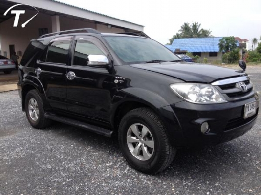 ขายFortuner 2.7 ติดNGV สภาพดี เดิมทั้งคัน ภายในสวย ขายFortuner 2.7 ติดNGV สภาพดี เดิมทั้งคัน ภายในสวย