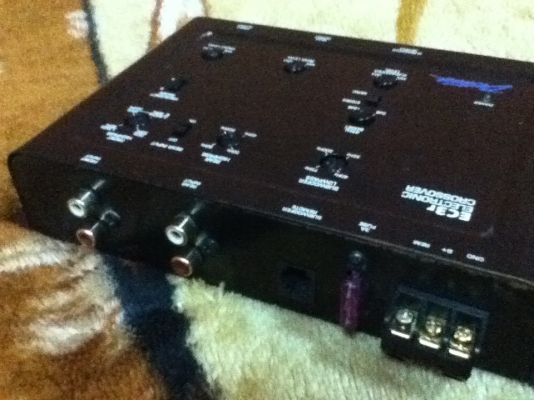 ขายครอส Bostwick รุ่น EC3r มีตัวปรับบู๊ดเบส เสียงดีมากราคานี้สุดคุ้มขายถูกๆ 1100.- ขายครอส Bostwick รุ่น EC3r มีตัวปรับบู๊ดเบส เสียงดีมากราคานี้สุดคุ้มขายถูกๆ 1100.-