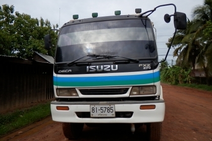 10ล้อดั้มISUZU DECA 270ปี ดั้มมิเนียม แม่ลูกๆ3คาน(เหล็ก)