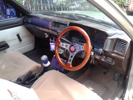 toyota corona tt150 ตู้เย็น