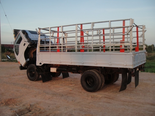 ขาย ISUZU NPR 120 แรง ยาว 4.3 เมตร รถห้างแท้ จดปี40