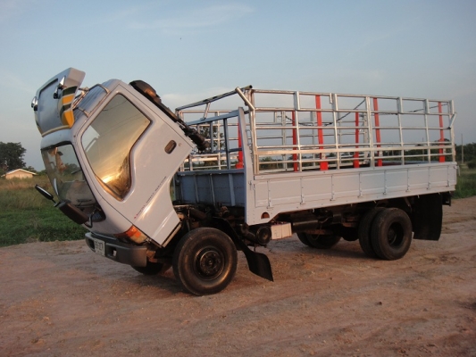 ขาย ISUZU NPR 120 แรง ยาว 4.3 เมตร รถห้างแท้ จดปี40