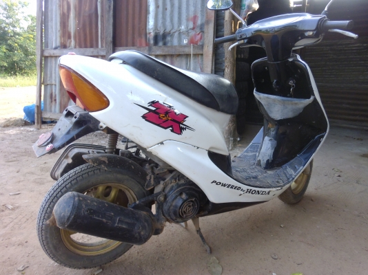 ขาย honda dio zx 50cc สวย ถูกๆ 5500 บาท