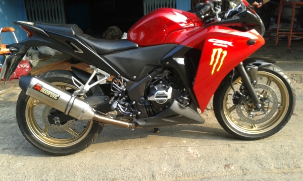 ** ขาย Honda CBR 250i หัวฉีด สวยๆ เครื่องดีๆ พร้อมขี่ ครับ**