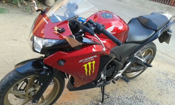 ** ขาย Honda CBR 250i หัวฉีด สวยๆ เครื่องดีๆ พร้อมขี่ ครับ**