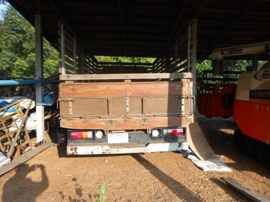 ขายตามสภาพ อีแต๋น 6 ล้อ เครืองอีซุ 100 ผาขาว ทะเบียนเป็นรถเกษตร ปีละ 50 บ.