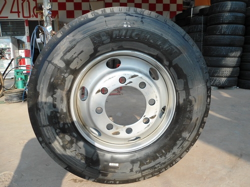 ขายยางสภาพสวย ขายยางสภาพสวย