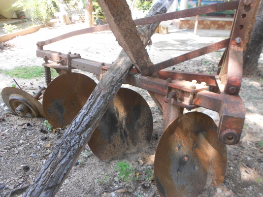 ขายตามสภาพ 6600 T.5 เครื่อง เกีย ปั้มไฮดี มีผาล3 ผาลยกล้อง เล่มทะเบียน ขายตามสภาพ 6600 T.5 เครื่อง เกีย ปั้มไฮดี มีผาล3 ผาลยกล้อง เล่มทะเบียน