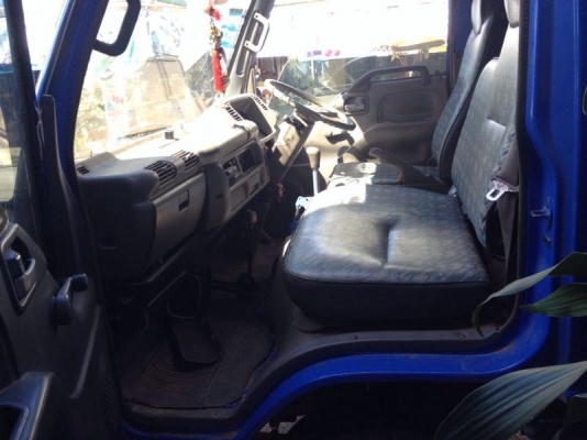 รถอีซูซุ 6 ล้อดั้ม NKR  88 แรงม้า ปี 40   สนใจติดต่อ 081 - 6079515