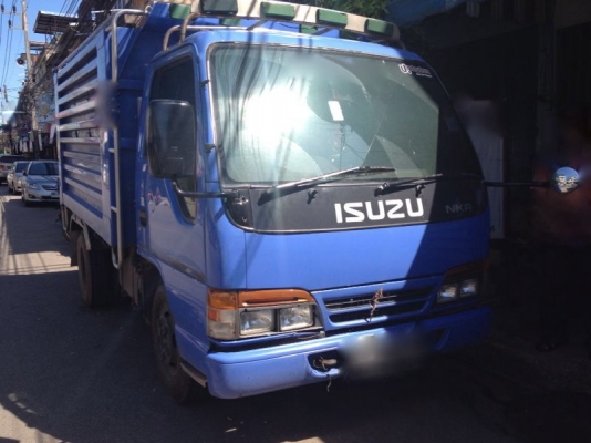 รถอีซูซุ 6 ล้อดั้ม NKR  88 แรงม้า ปี 40   สนใจติดต่อ 081 - 6079515