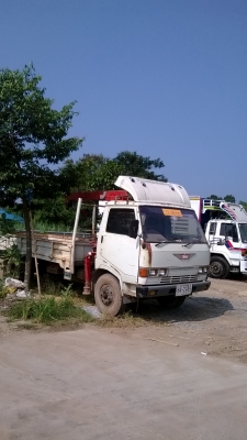 ต้องการขายรถเครนน้ำหนัก 2.5 ตัน ฮีโนKM779 ต้องการขายรถเครนน้ำหนัก 2.5 ตัน ฮีโนKM779