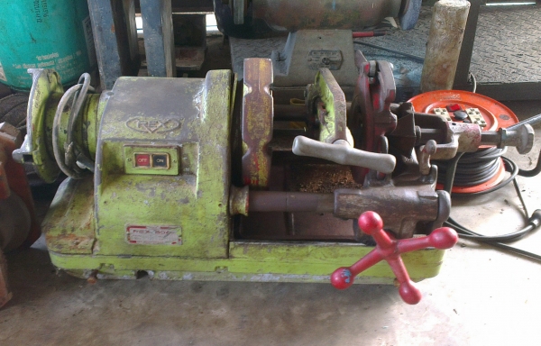 ขาย เครื่องต๊าปเกลียวมือสอง Rex 80 A ต๊าปได้ตั้งแต่ 1/2" - 3" นิ้วครับผม กำแพงแสน นครปฐมครับ