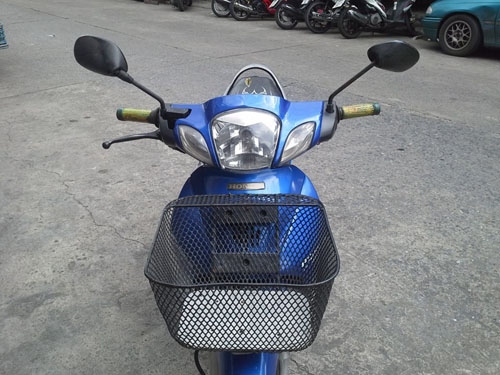 wave 125 s ปี 46 ล้อแม็ก สีน้ำเงิน เครื่องเดิมแน่น ชุดสีสวย เอกสารชุดโอนครบ(รถป้ายเหลือง) wave 125 s ปี 46 ล้อแม็ก สีน้ำเงิน เครื่องเดิมแน่น ชุดสีสวย เอกสารชุดโอนครบ(รถป้ายเหลือง)