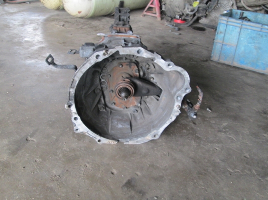 เกียร์ สภาพดีๆๆ ของ Toyota  commuter