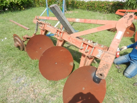 ขายผานมือสอง ไคเฮงหลี ผาน 4 กระทู้ 3  26 นิ้ว สนใจติดต่อ 088-3705453