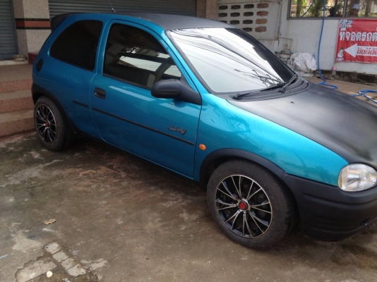 opel corsa 3 door
