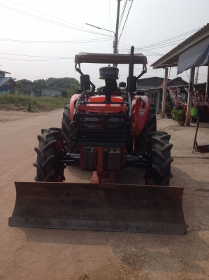 ขายรถคูโบต้า70เเรงสภาพดีพร้อมใบดันเเละผาน3ตราช้างให้ด้วยครับ ขายรถคูโบต้า70เเรงสภาพดีพร้อมใบดันเเละผาน3ตราช้างให้ด้วยครับ