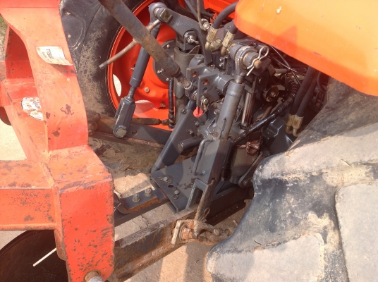 ขายรถคูโบต้า70เเรงสภาพดีพร้อมใบดันเเละผาน3ตราช้างให้ด้วยครับ ขายรถคูโบต้า70เเรงสภาพดีพร้อมใบดันเเละผาน3ตราช้างให้ด้วยครับ