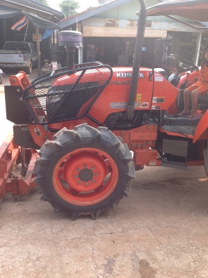 ขายรถคูโบต้า70เเรงสภาพดีพร้อมใบดันเเละผาน3ตราช้างให้ด้วยครับ ขายรถคูโบต้า70เเรงสภาพดีพร้อมใบดันเเละผาน3ตราช้างให้ด้วยครับ