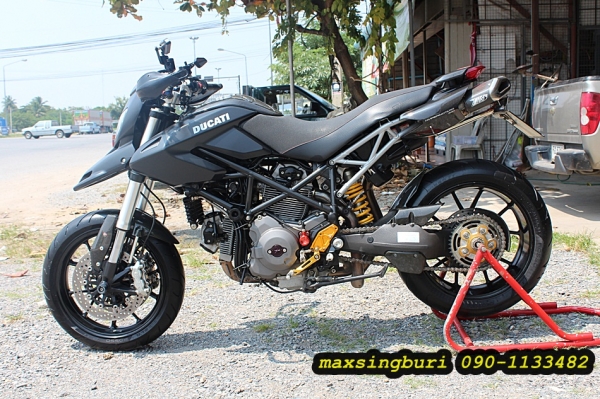 แม็กสิงห์บุรี//DUCATI HYPERMOTARD 796 ปี2011 รถออกศูนย์ ของแต่งเต็มคัน ทะเบียนพร้อม 429000