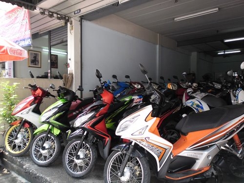 ขายรถบ้าน หลายคัน ราคาเริ่มไม่ถึงหมื่น ทุกคันมีเล่ม เอกสารพร้อม ดูรายละเอียดได้ด้านในค่ะ