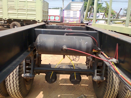 ลูกพ่วง ยาว 7.50 เมตร ไม่มีกระบะ 2 เพลา จดทะเบียน ปี 06