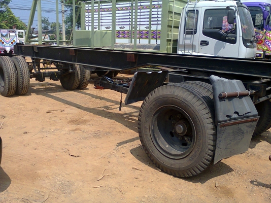 ลูกพ่วง ยาว 7.50 เมตร ไม่มีกระบะ 2 เพลา จดทะเบียน ปี 06