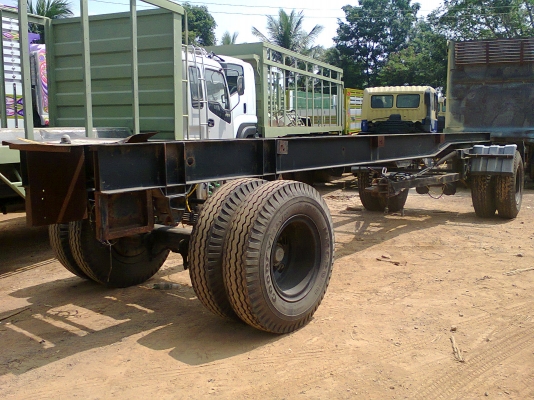 ลูกพ่วง ยาว 7.50 เมตร ไม่มีกระบะ 2 เพลา จดทะเบียน ปี 06