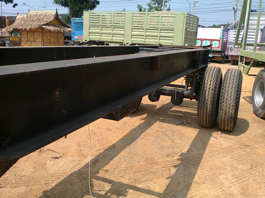 ลูกพ่วง ยาว 7.50 เมตร ไม่มีกระบะ 2 เพลา จดทะเบียน ปี 06