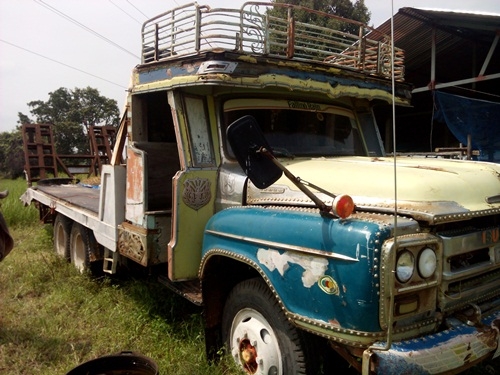 เกษตรพัฒนาปลดหนี้ รองกระสอบ  เทเลอร์หัวยาว