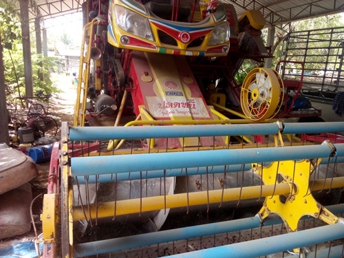 เกษตรพัฒนาปลดหนี้ รองกระสอบ  เทเลอร์หัวยาว