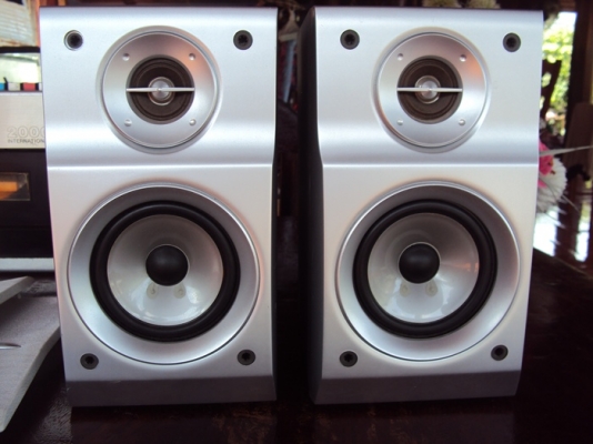 ขายลำโพง VICTOR สวยมากครับ ขายลำโพง VICTOR สวยมากครับ