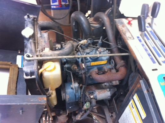 ขายรถเกี่ยวข้าวเล็ก KUBOTA 20 แรงม้า พร้อมใช้งานราคาถูกมากๆๆ