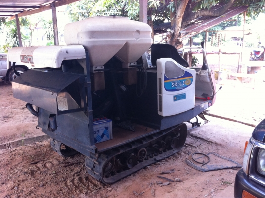 ขายรถเกี่ยวข้าวเล็ก KUBOTA 20 แรงม้า พร้อมใช้งานราคาถูกมากๆๆ
