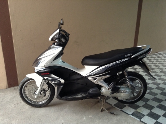 (((มีขายหลายคันราคาไม่แพงคับ อยู่บางแสนคับ)))มอไซด์มือ2 ราคาไม่แพง รถเครื่องดีคับ มีเล่มทะเบียนครบ ภาษีไม่หมด สภาพดีพร้อมใช้ รับประกันคุณภาพ มาลองขับรถให้ลูกค้าพอใจแล้วค่อยซื้อคับ ลูกค้าต่างจังหวัดยินดีส่งรถทางไปรษณีย์คับ วุธ บางแสนเจ้าเดิมค๊าบ