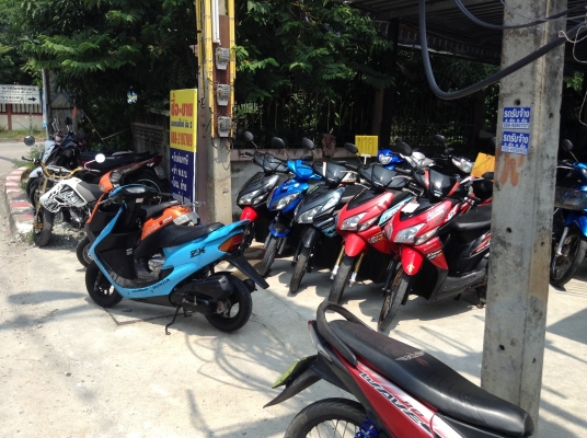 (((มีขายหลายคันราคาไม่แพงคับ อยู่บางแสนคับ)))มอไซด์มือ2 ราคาไม่แพง รถเครื่องดีคับ มีเล่มทะเบียนครบ ภาษีไม่หมด สภาพดีพร้อมใช้ รับประกันคุณภาพ มาลองขับรถให้ลูกค้าพอใจแล้วค่อยซื้อคับ ลูกค้าต่างจังหวัดยินดีส่งรถทางไปรษณีย์คับ วุธ บางแสนเจ้าเดิมค๊าบ