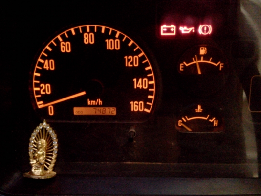 ขาย NQR 4HE1-133 เทอร์โบว์ ห้างแท้ปี48 เล่มทะเบียน