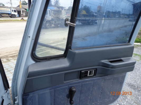 ISUZU ROCKY FTR รถห้าง เครื่อง 195 แรวม้า 6HE1 พวงมาลัยพาวเวอร์ เบรกทิฟฟี่ แอร์ครบ กระบะ CARGO คอกแป