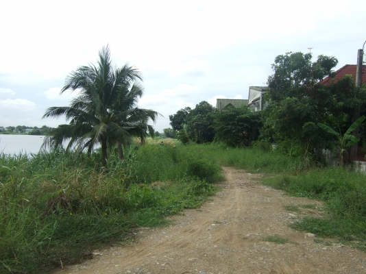 ขายที่ดินออเงิน