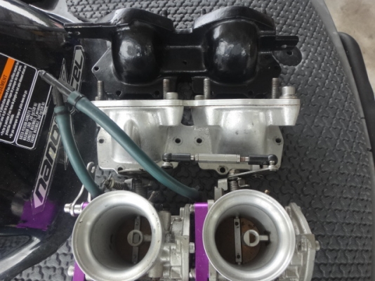 ขายคาบูเรเตอร์ novi 48=ชุดคอR@Dใส่kawa ชุดคอRIVA .ใส่ yamaha