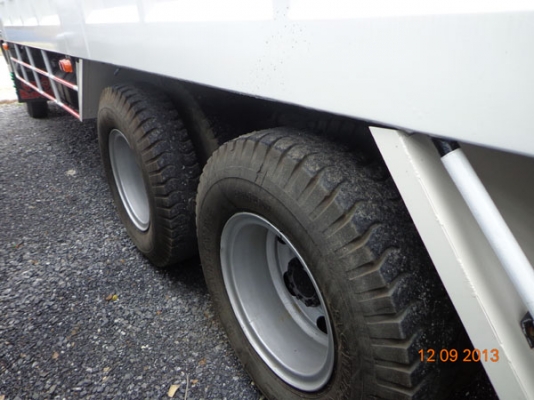 HINO FL3H รถห้าง 10 ล้อ 1 เพลา เครื่อง 195 แรงม้า HO7D พวงมาลัยพาวเวอร์ เบรกทิฟฟี่ แอร์ครบ กระบะเหล็ HINO FL3H รถห้าง 10 ล้อ 1 เพลา เครื่อง 195 แรงม้า HO7D พวงมาลัยพาวเวอร์ เบรกทิฟฟี่ แอร์ครบ กระบะเหล็