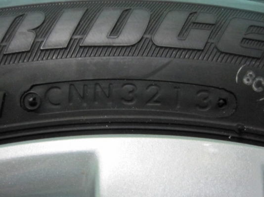 ขายล้อแม็ก Suzuki Swift ตัวท๊อปขอบ 16 พร้อมยางป้ายแดงปี 13